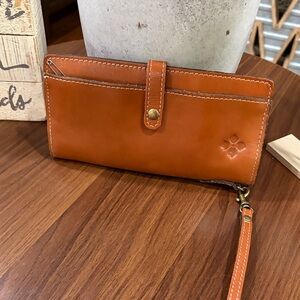 Patricia Nash Cognac Leather Wallet